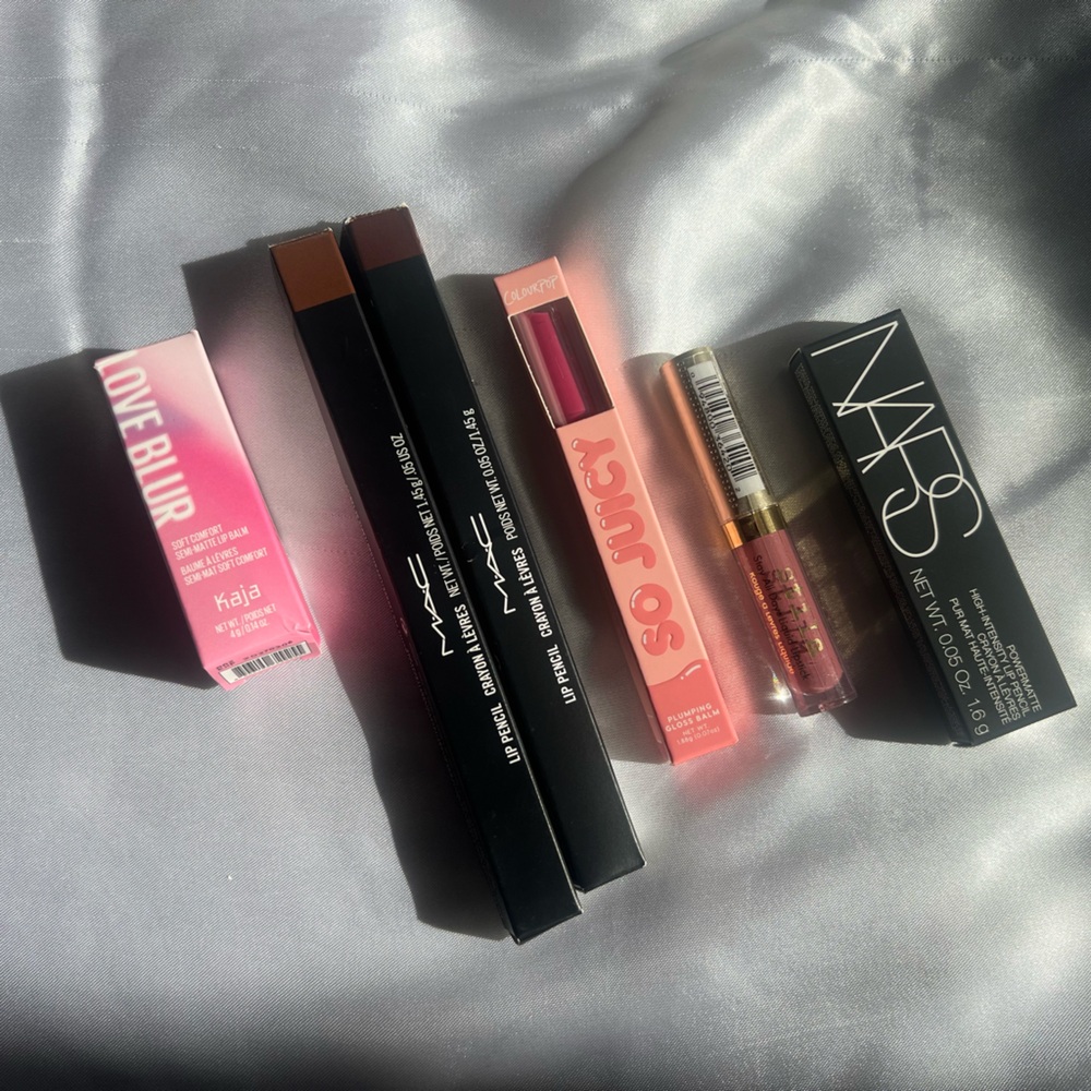 ULTA AND SEPHORA LIPSTICK BUNDLE LIP LINER LIP GLOSS NEW WITH TAGS!!!